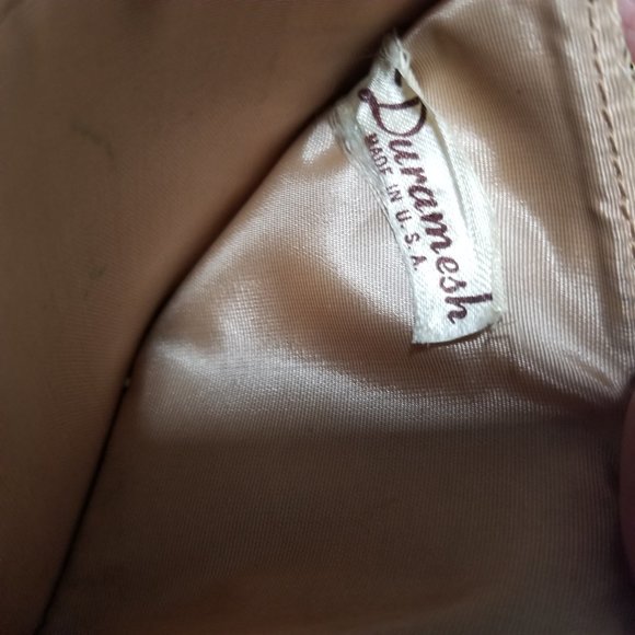 Vintage 1950 Duramesh U.S.A Ladies Gold Color Bifold Wallet Fifth Ave N.Y. - Picture 4 of 6